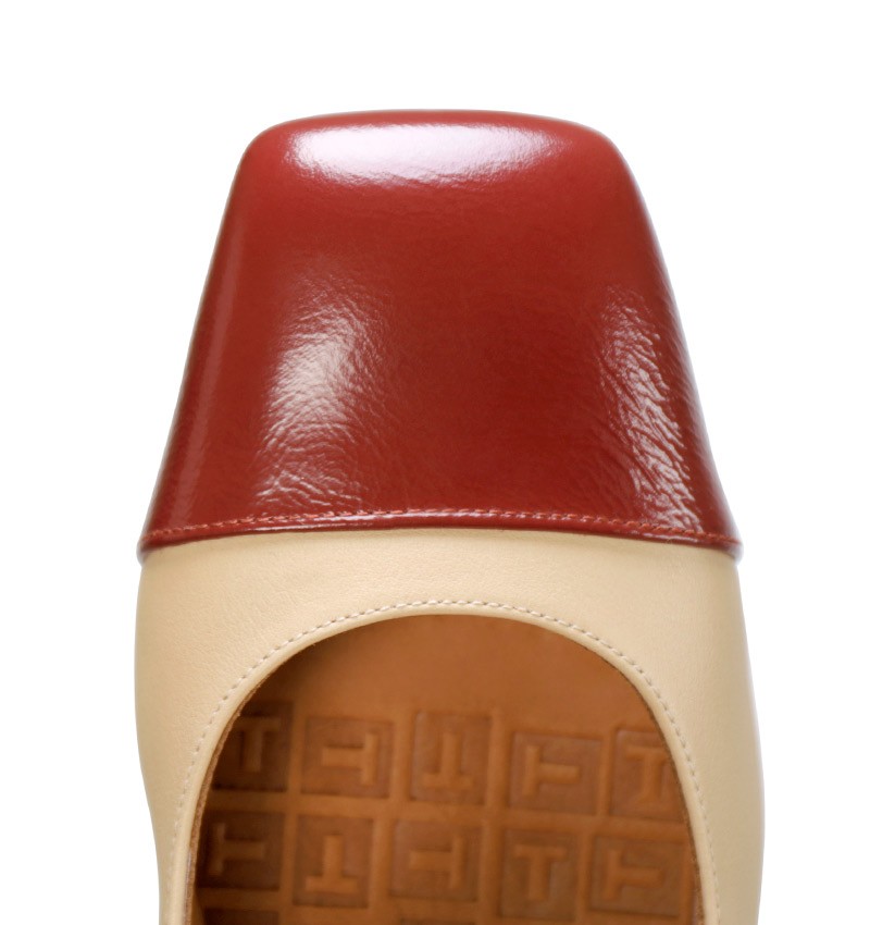 Chie Mihara REGIA BEIGE TOP 10