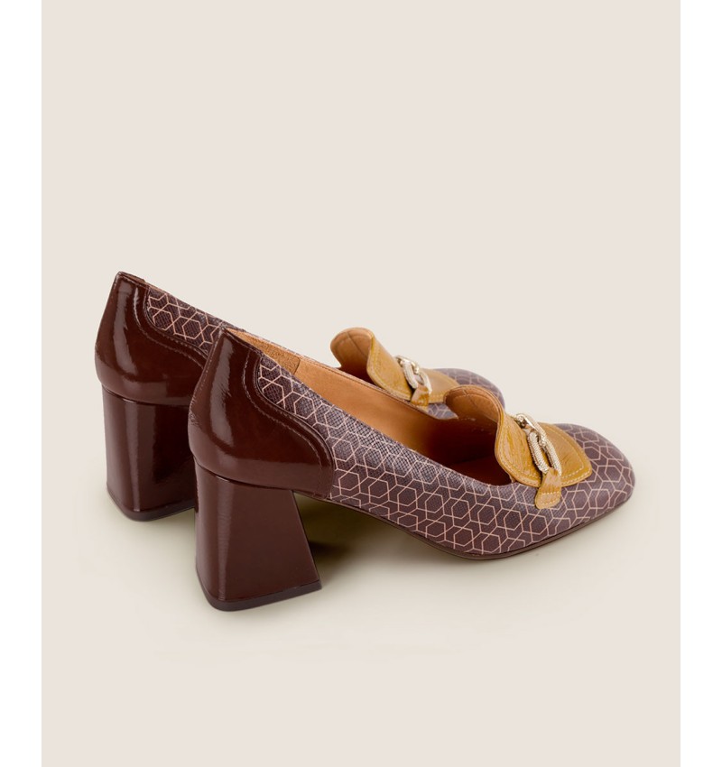 Chie Mihara SOTEL BROWN