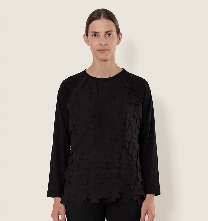 Chie Mihara TOP BAILA NEGRO