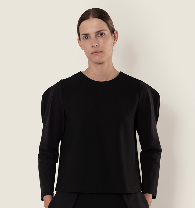 Chie Mihara TOP BARLO NEGRO
