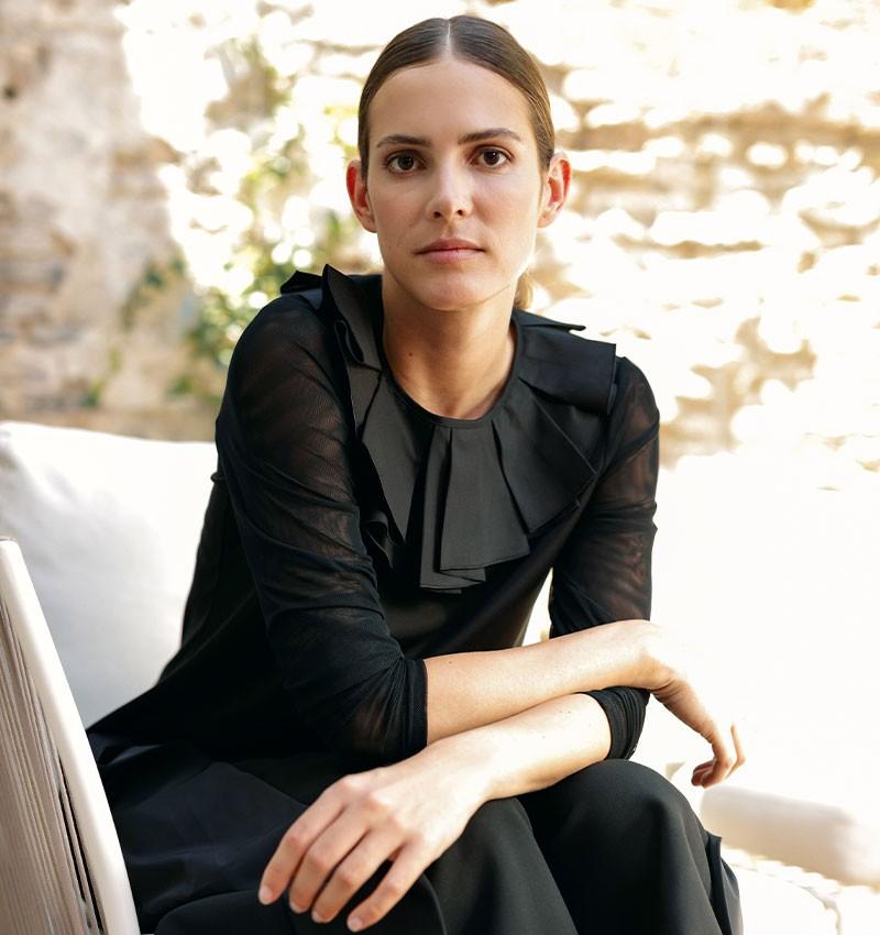 Chie Mihara TOP BILONGA NEGRO