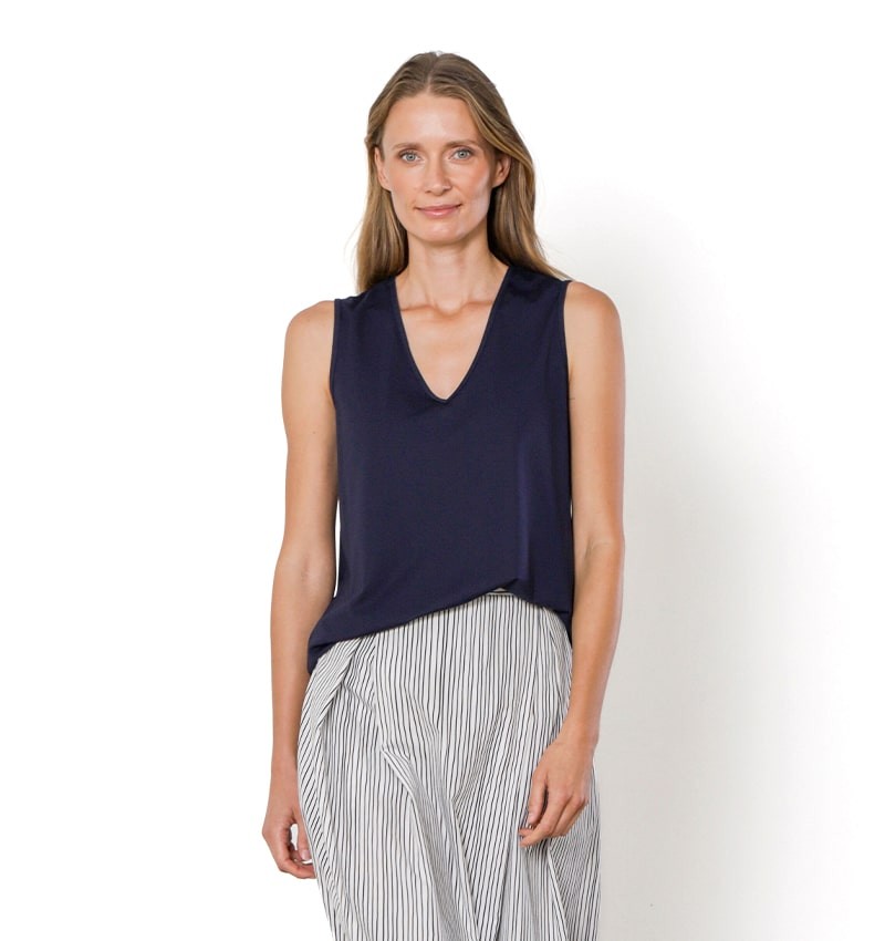 Chie Mihara TOP TEKA AZUL MARINO