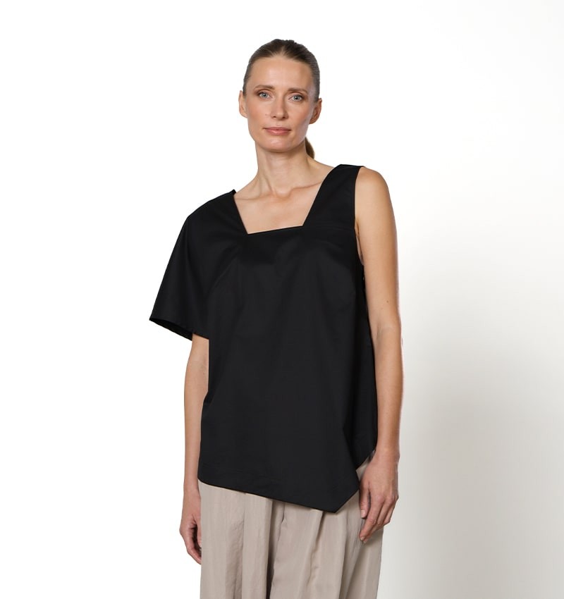 Chie Mihara TOP TUNDE NEGRO