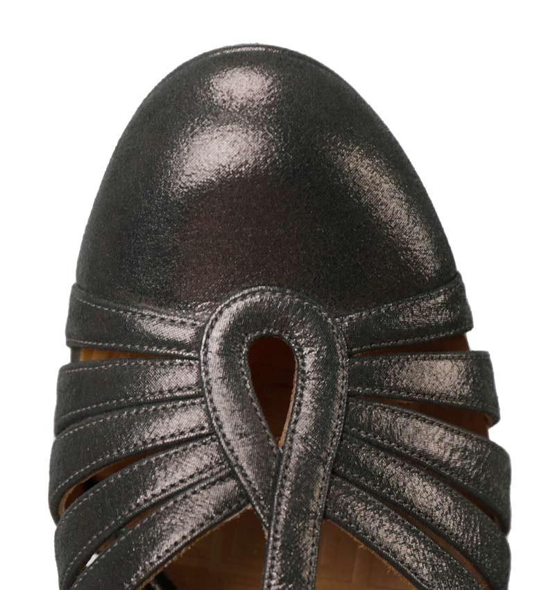 Chie Mihara YEILO IRON