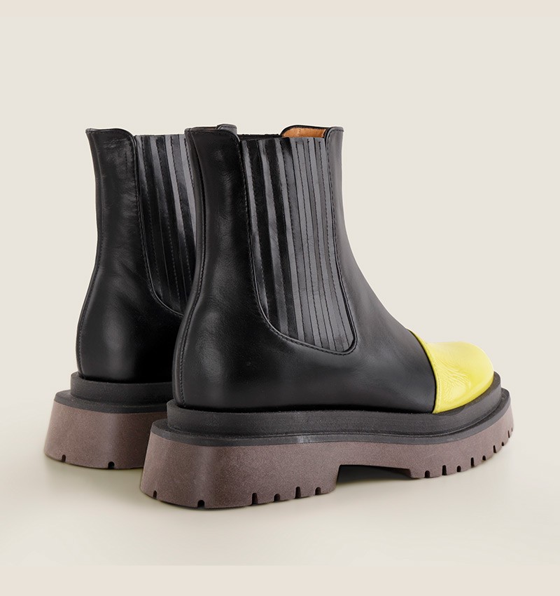 Chie Mihara ZACHI BLACK