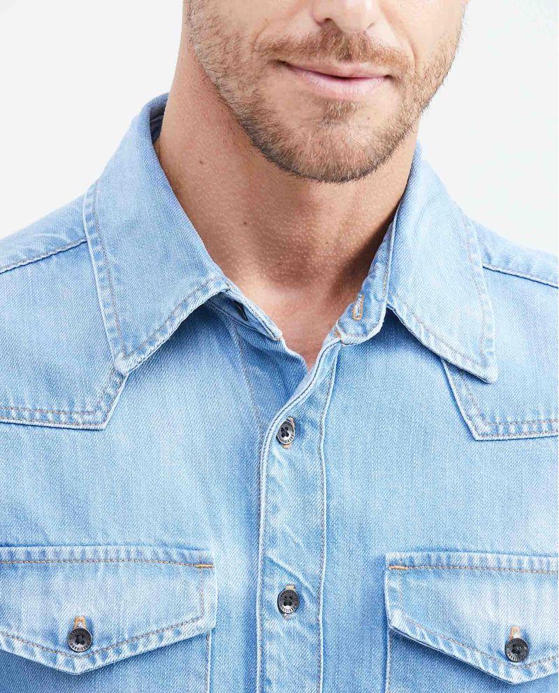 Chevignon Camisa En Denim Rígido Slim Fit Manga Larga Azul Claro Lavado Vintage Para Hombre