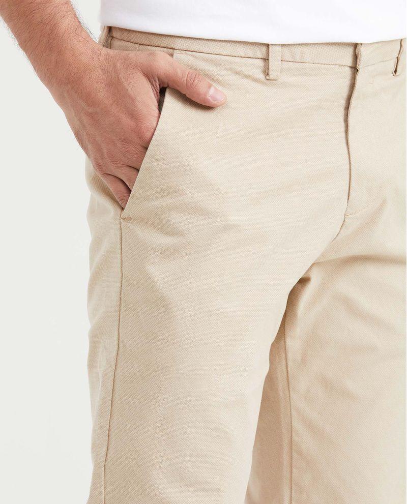 Chevignon Pantalón Tipo Chino Regular Fit Bota Slim Para Hombre