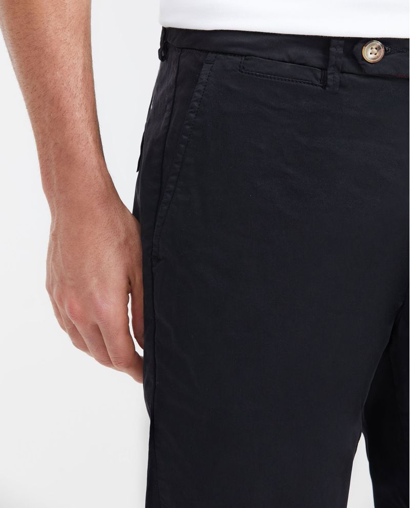 Chevignon Pantalón Tipo Chino Slim Fit Bota Slim Para Hombre