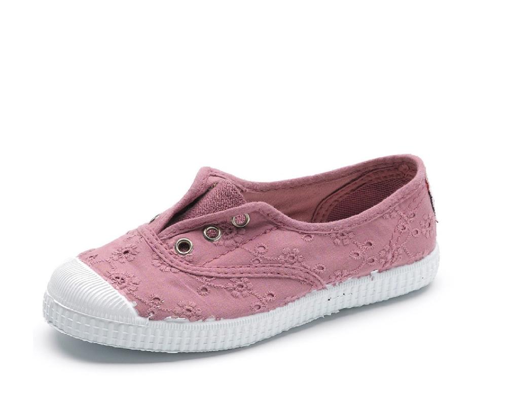 Cienta Zapatilla Inglés Sin Cordones Bordada