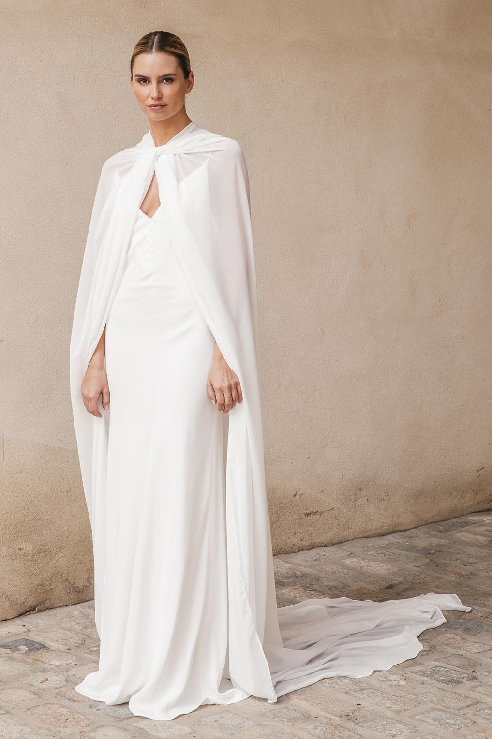 Colour Nude Capa De Novia Yiria | Un Toque Único