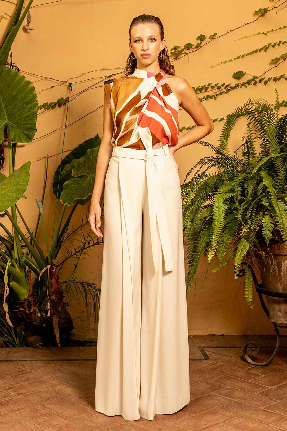 Colour Nude Top Izila