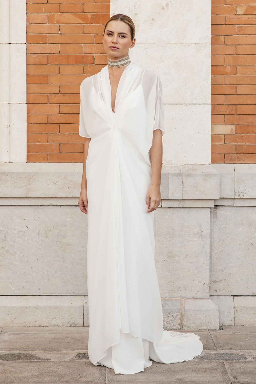 Colour nude Kaftán Novia Gael: En Gasa Con Escote De Pico