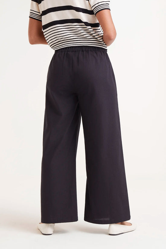 Compania Fantastica Pantalón Recto Botones Negro