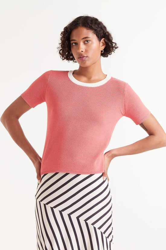 Compania fantastica Top punto manga corta rosa