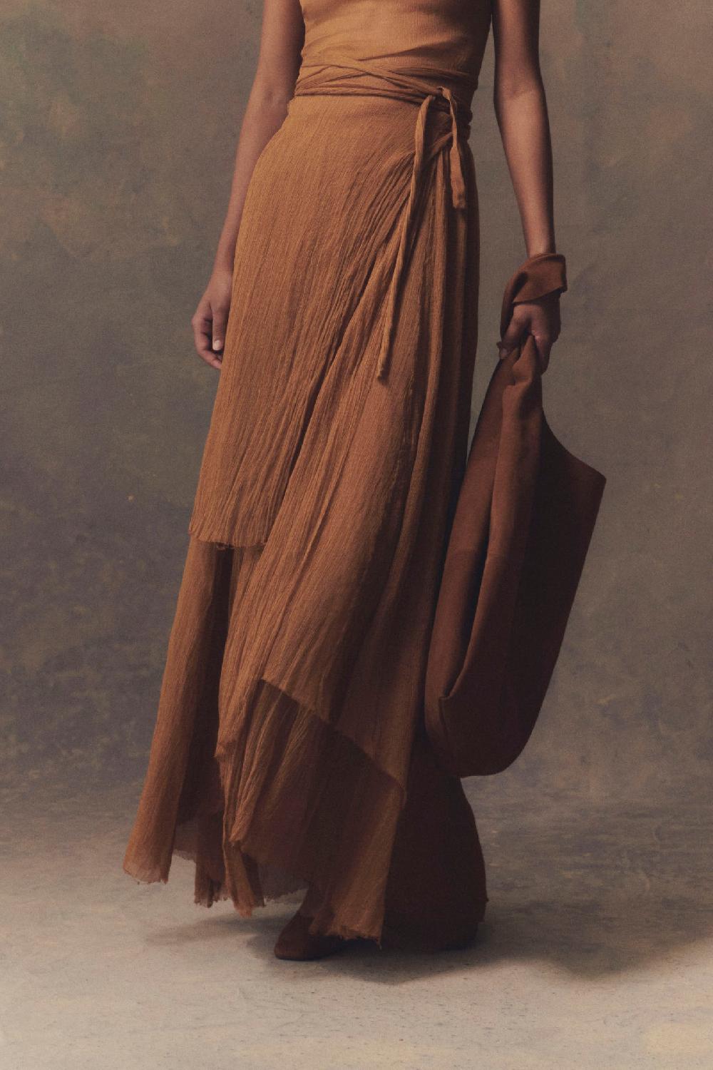 Cortana Aurora Falda Larga En Seda Bronce