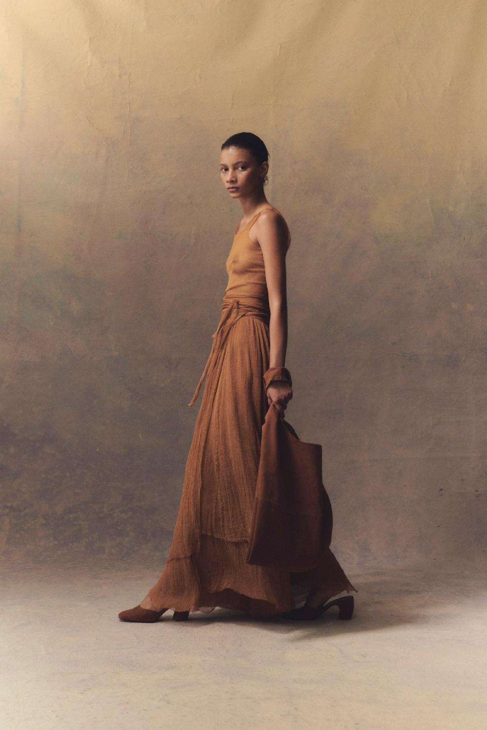 Cortana Aurora Falda Larga En Seda Bronce