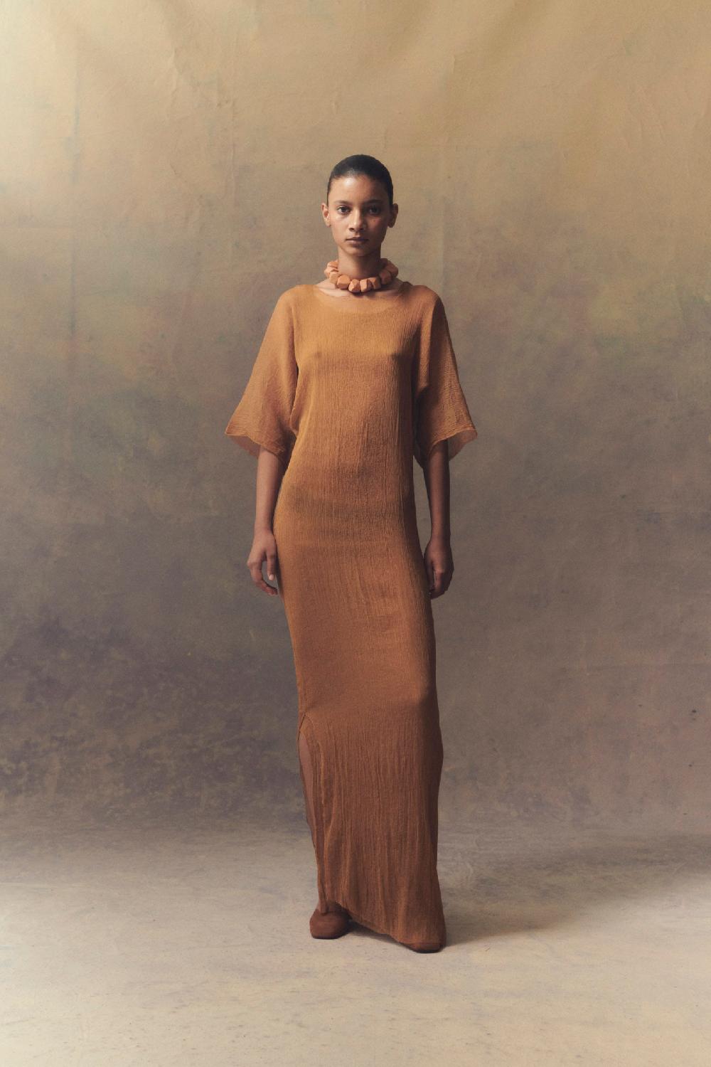 Cortana Aurora Vestido Largo En Seda Bronce