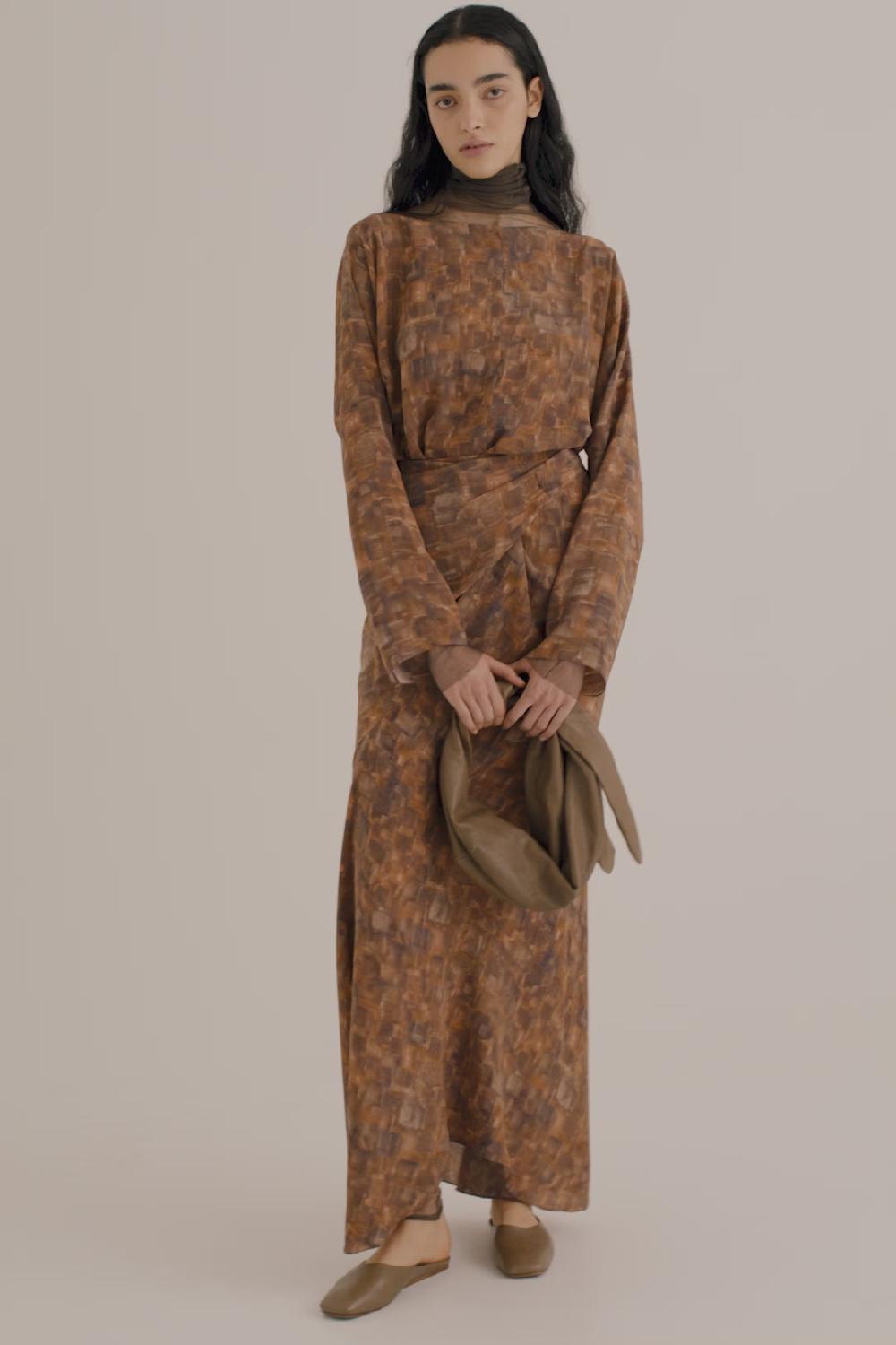 Cortana Braque Vestido Largo En Seda Cube Print