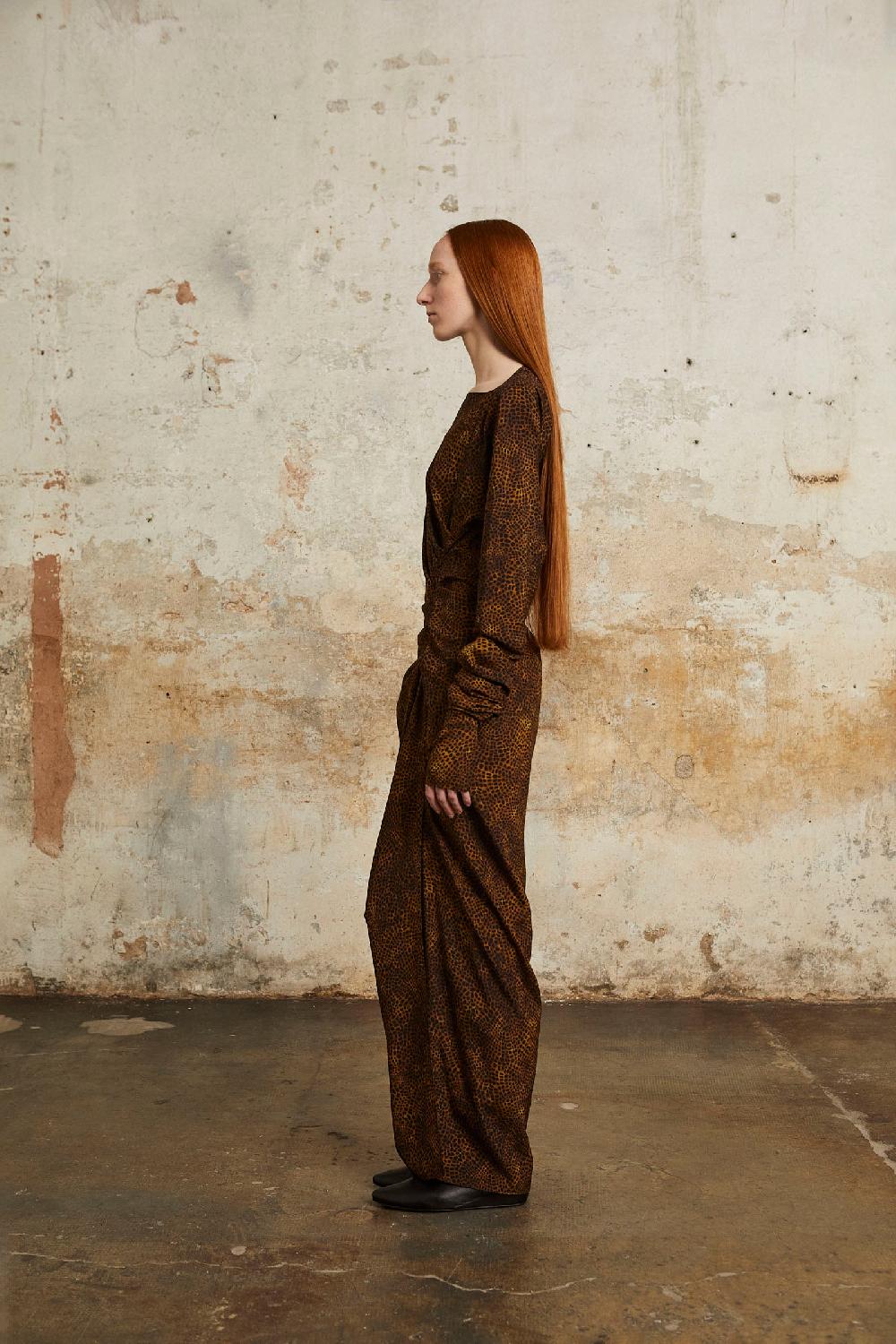 Cortana Carey Mitones En Seda Animal Print