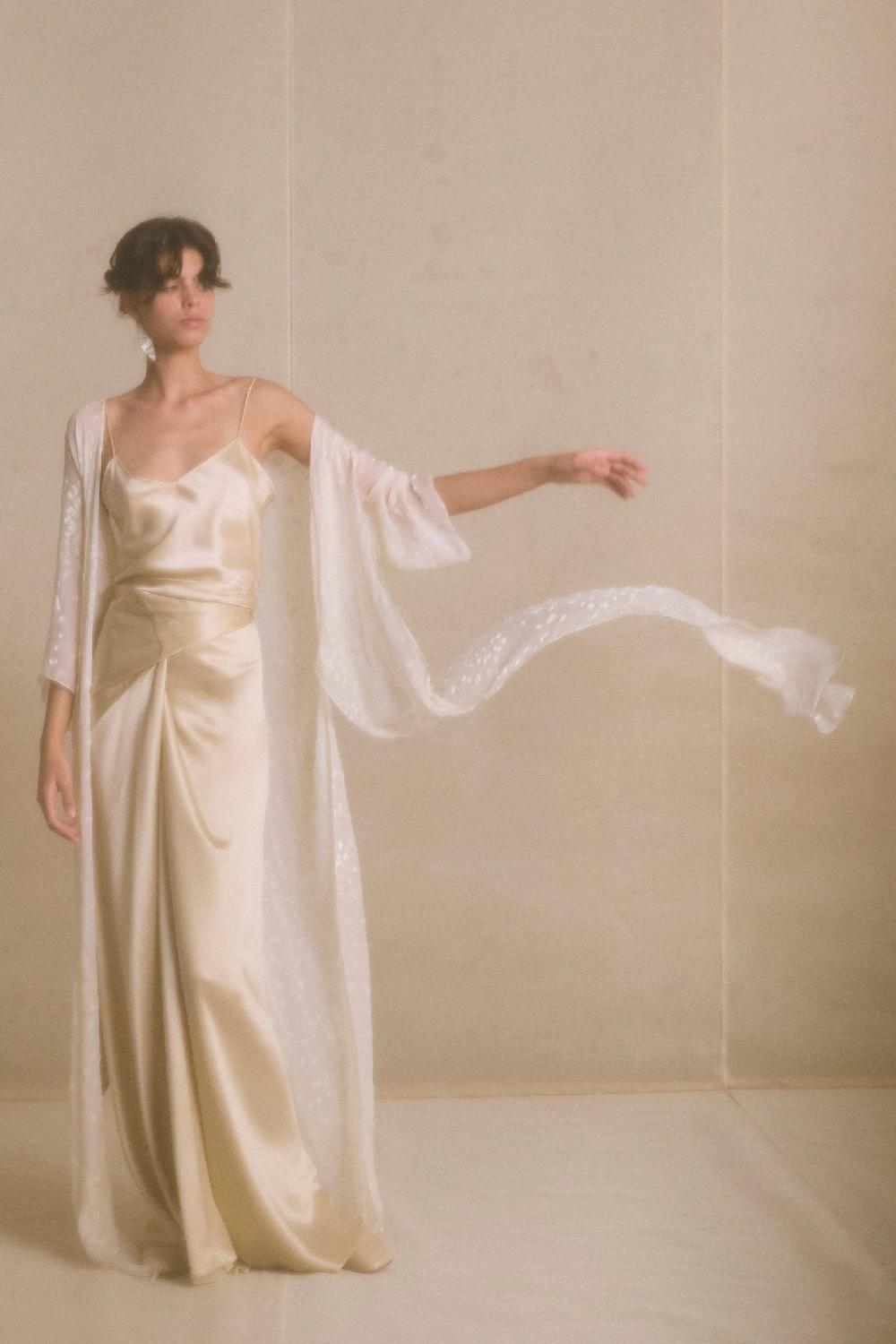 Cortana Chaqueta larga Mimosa top Rama falda Mara