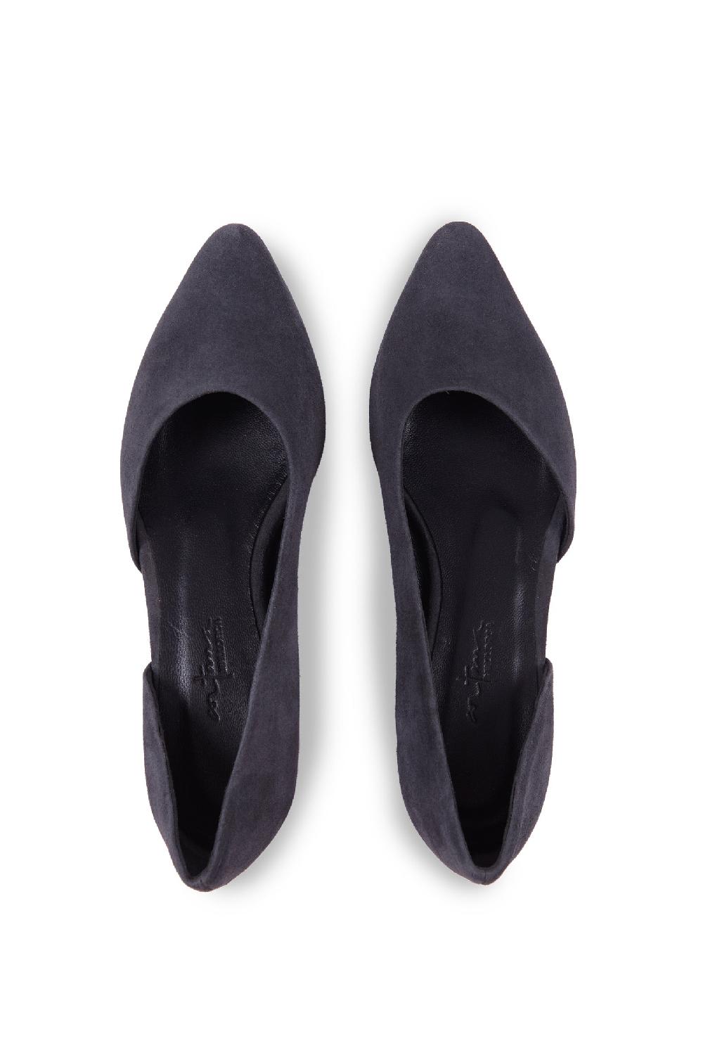 Cortana Circe Bailarina En Ante Grafito