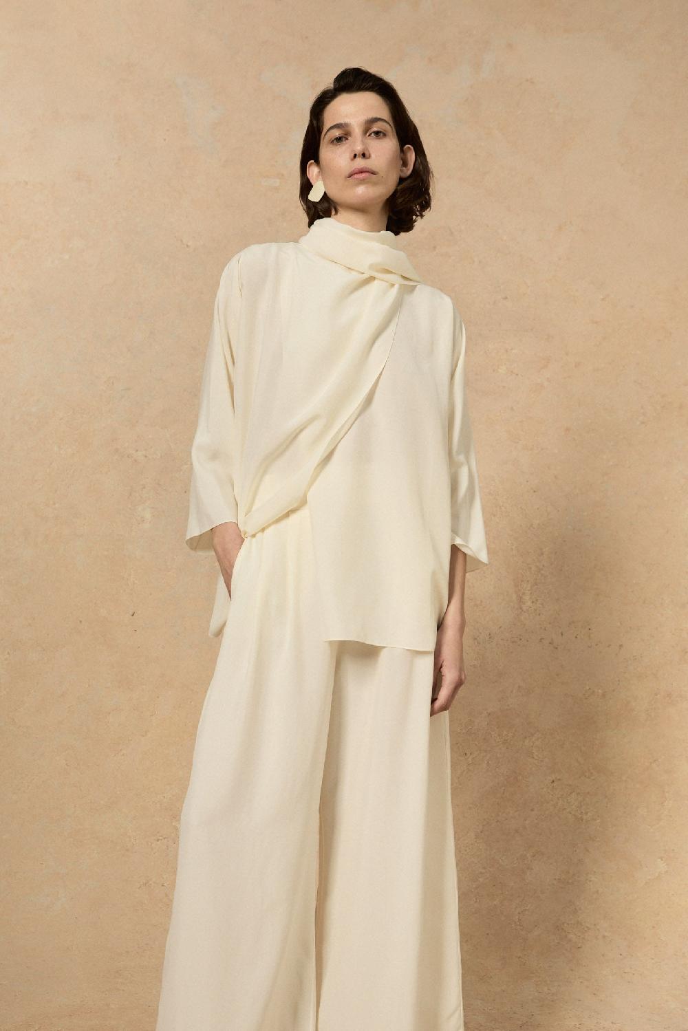 Cortana Claire Blusa En Seda Marfil