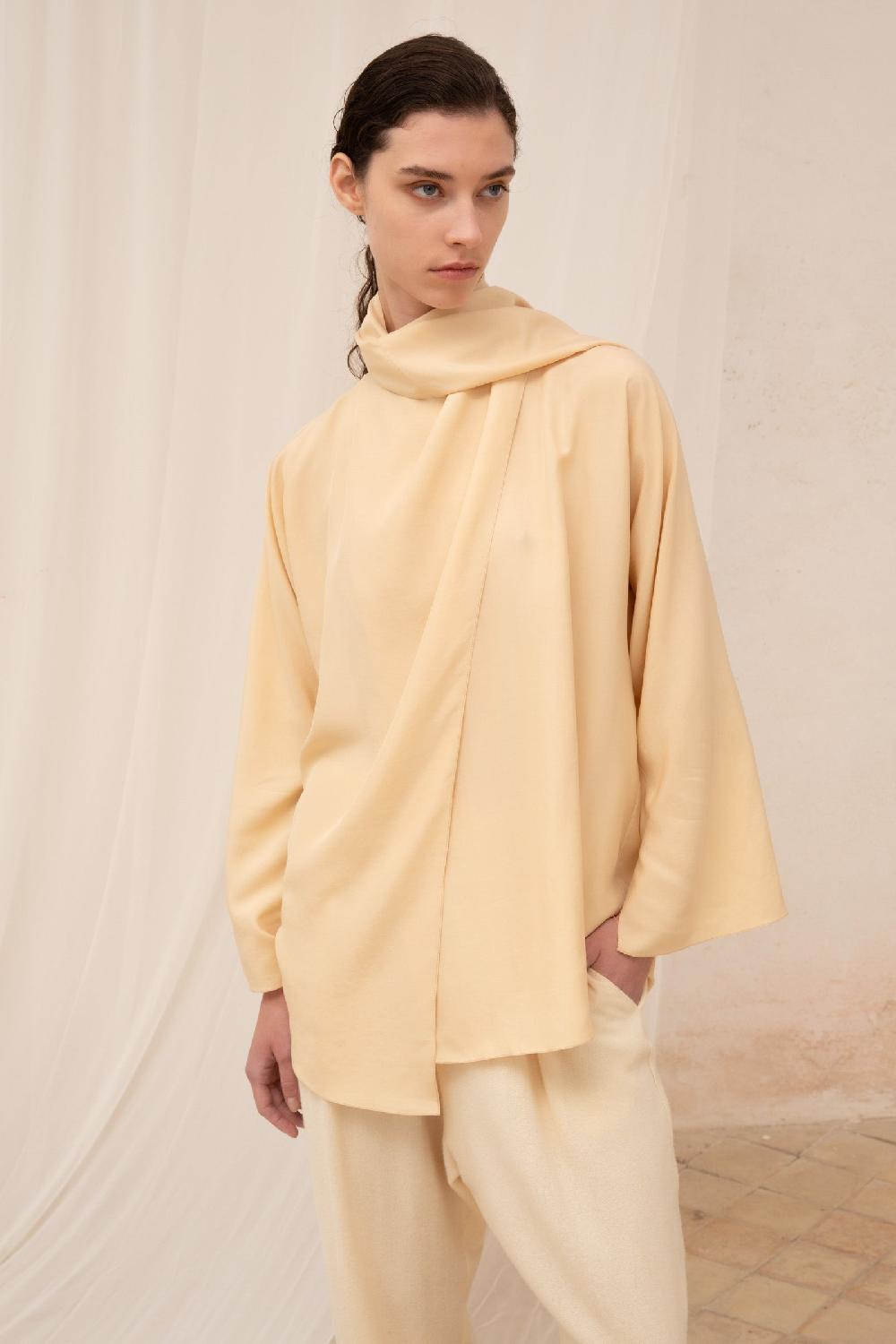 Cortana Clara Blusa Envolvente En Seda Beige
