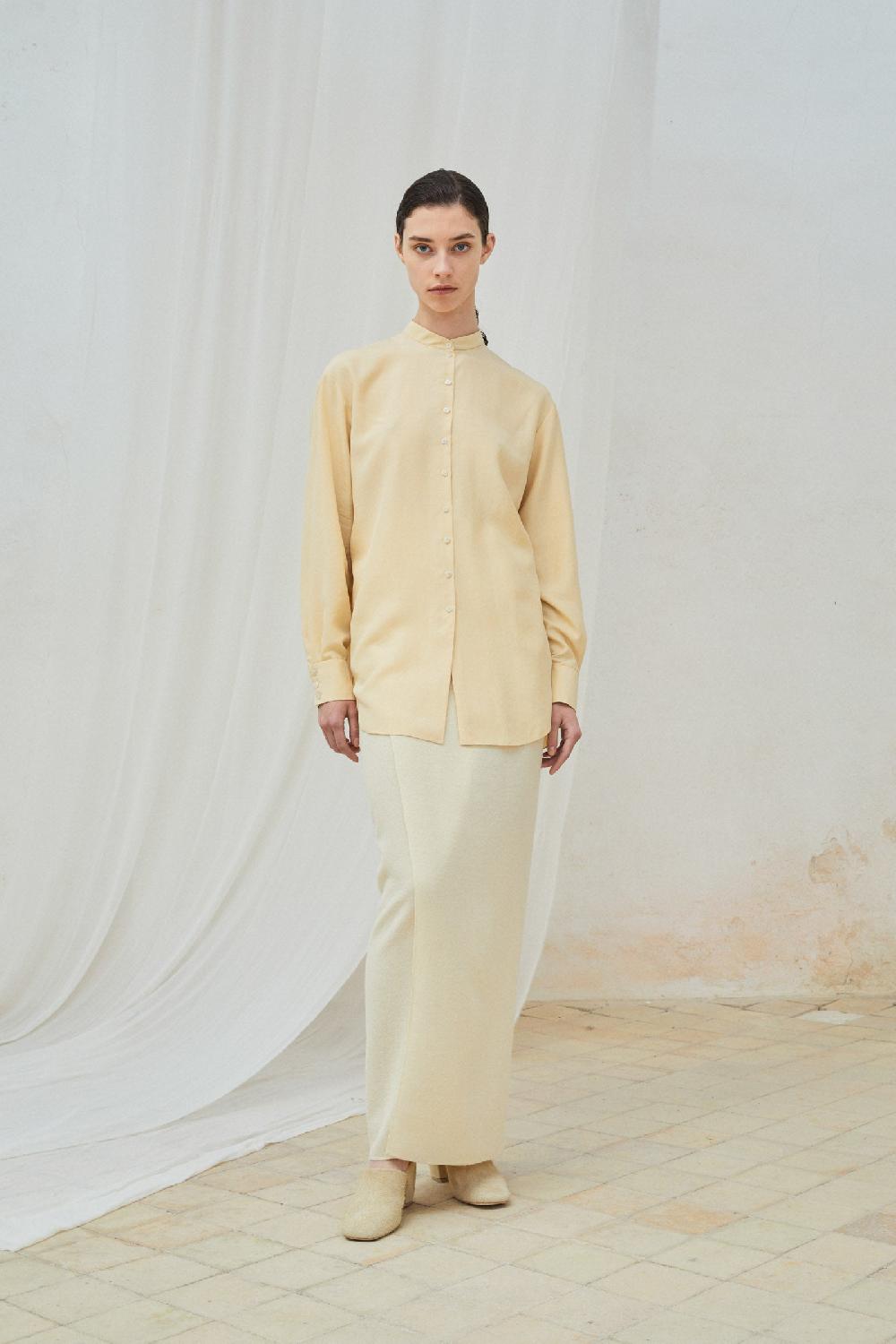 Cortana Fernanda Camisa En Seda Beige