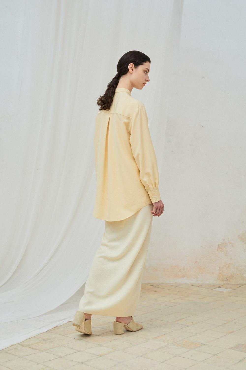 Cortana Fernanda Camisa En Seda Beige