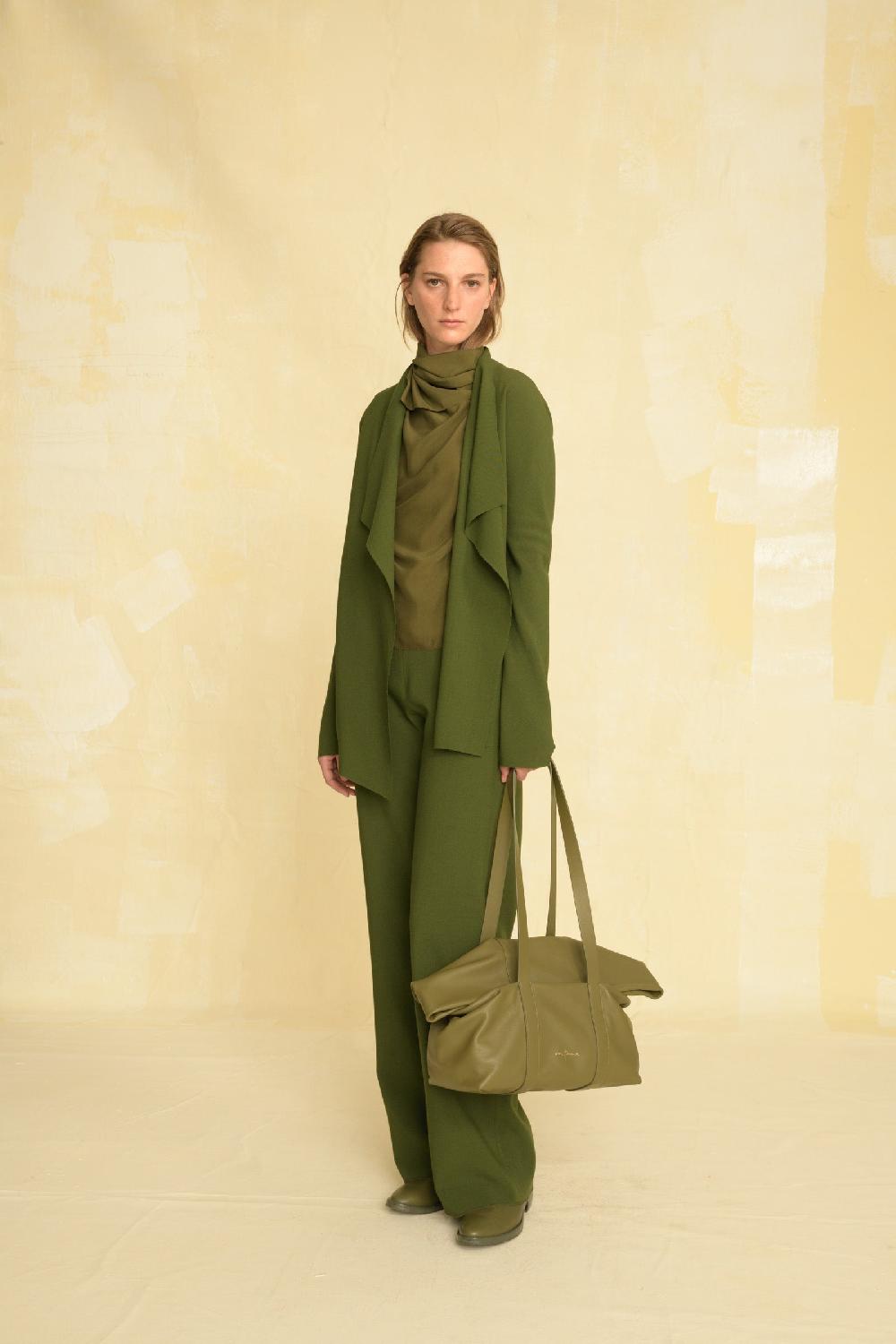 Cortana Folded Bolso En Cuero Verde