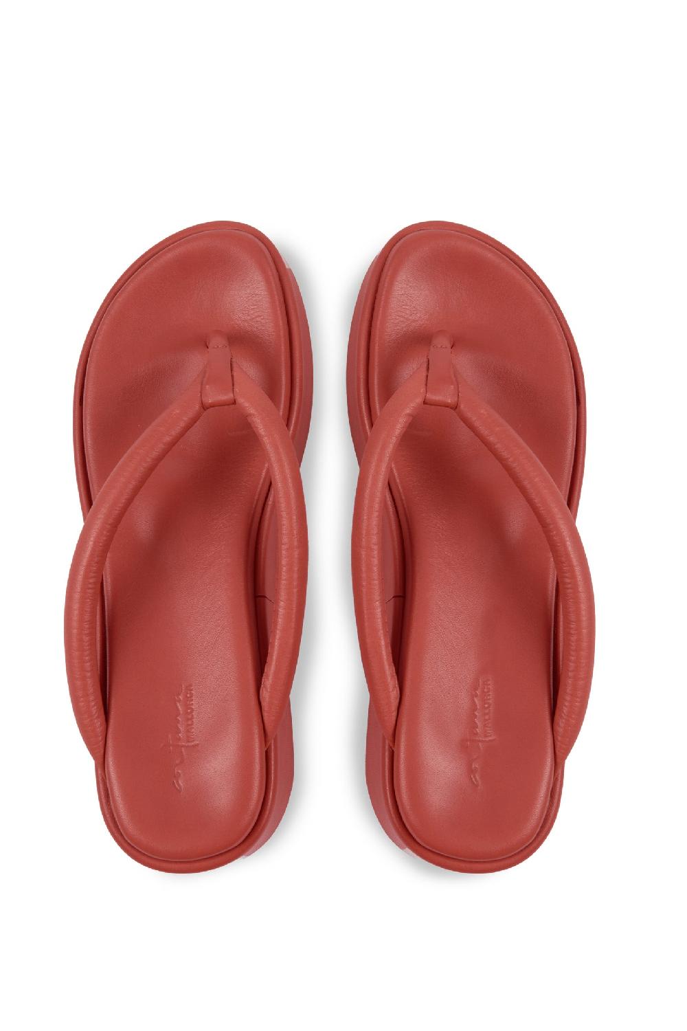 Cortana Geisha Sandalia Plana Arcilla