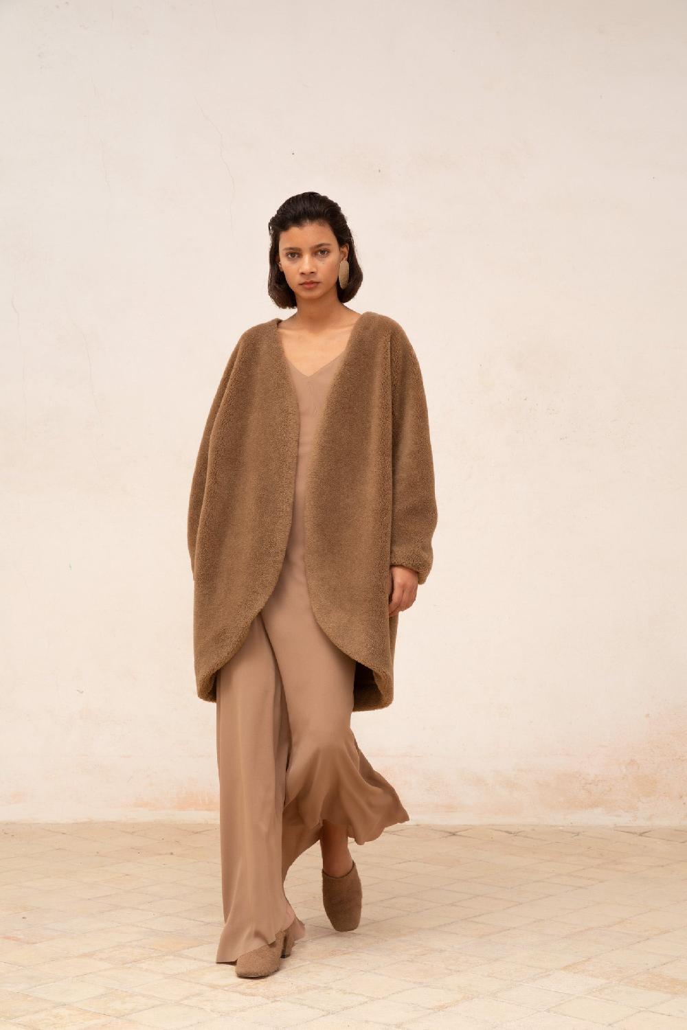 Cortana Hair Abrigo En Lana Y Seda Marron