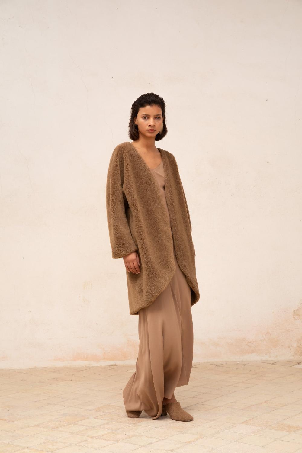 Cortana Hair Abrigo En Lana Y Seda Marron