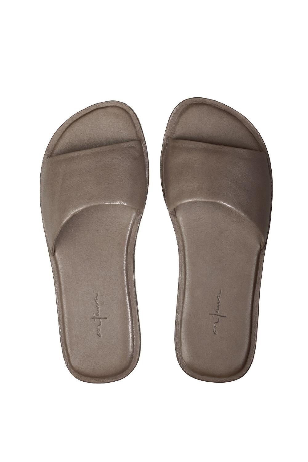 Cortana Heidi Flip Flops En Gris Oscuro