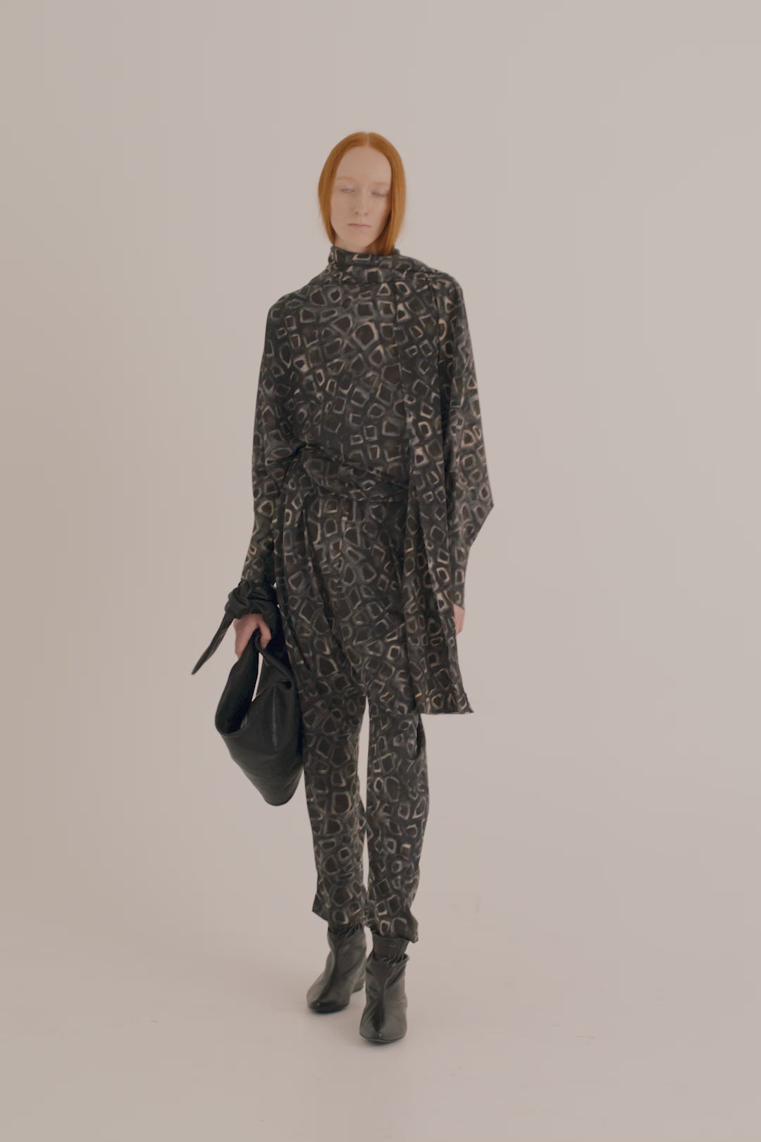 Cortana Irma Top En Seda Yasu Print