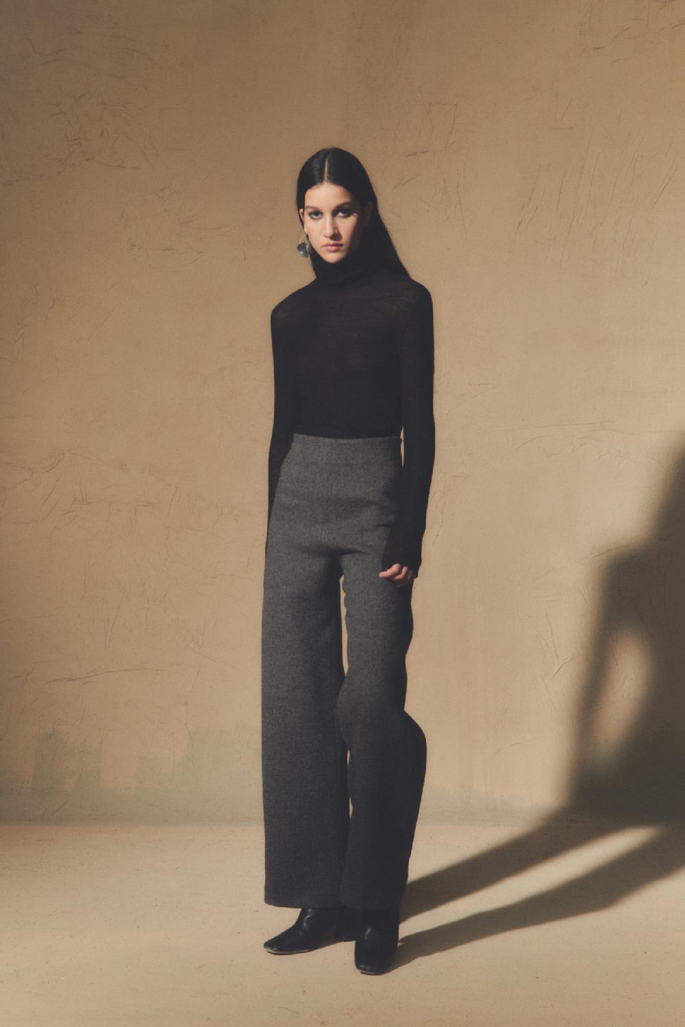 Cortana Jenna Top En Lana Virgen Negro