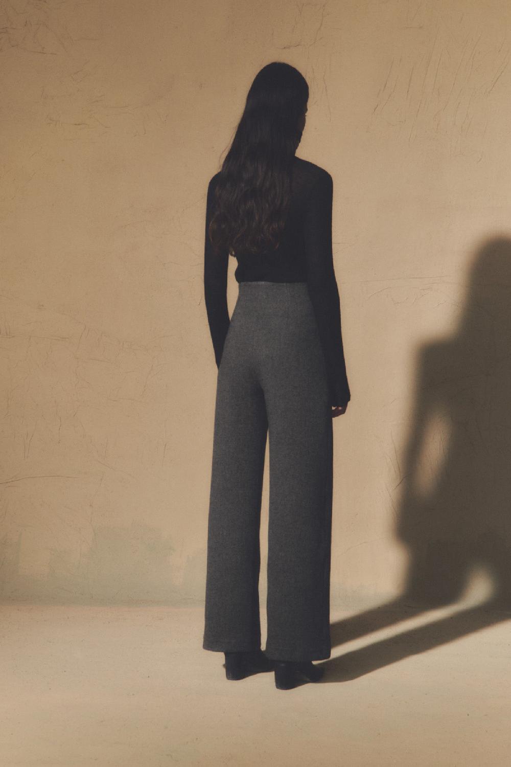 Cortana Jenna Top En Lana Virgen Negro