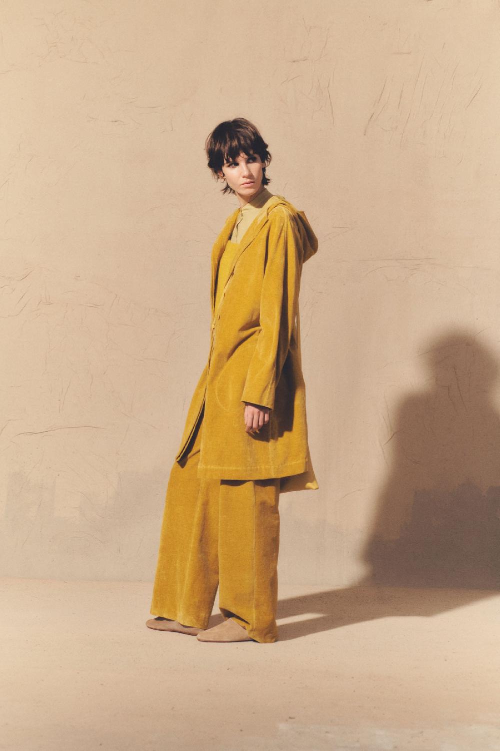 Cortana Leandra Pantalón En Terciopelo Dorado