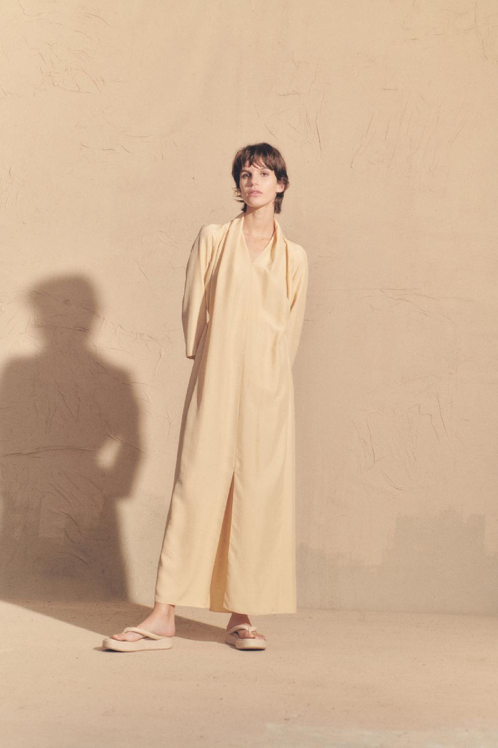 Cortana Lorena Vestido En Seda Vainilla