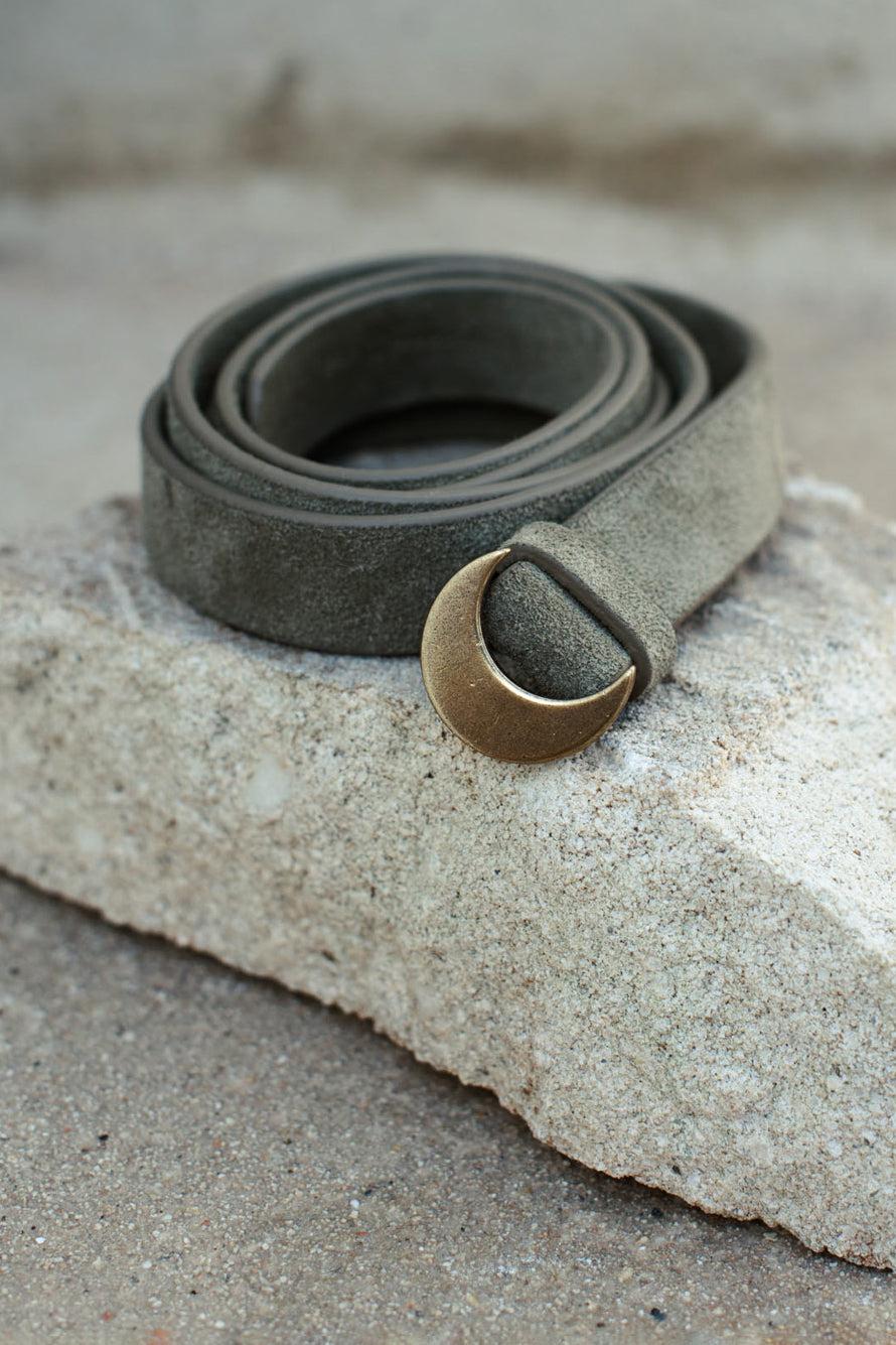 Cortana Luna Cinturón En Ante Verde Oscuro