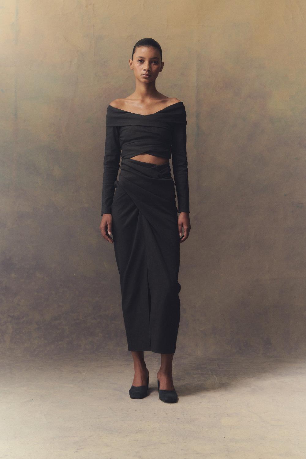 Cortana Luna Mule En Ante Grafito