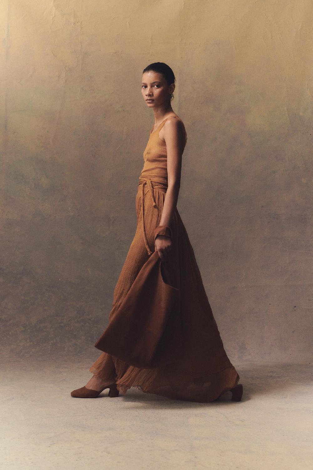 Cortana Luna Mule En Ante Marrón