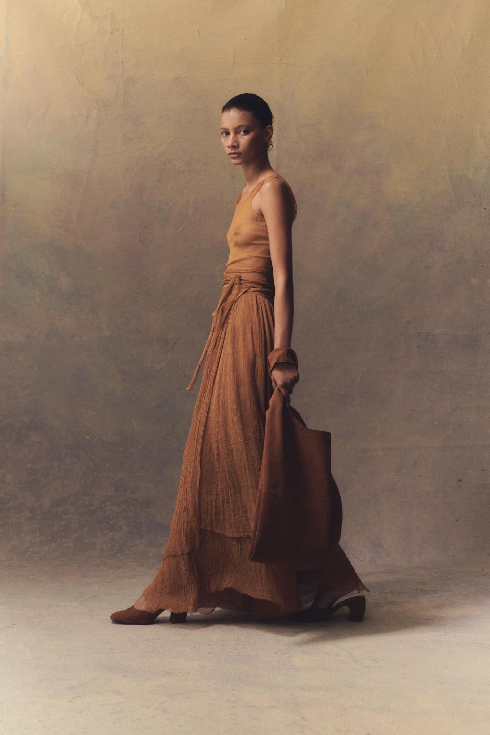 Cortana Luna Mule En Ante Marrón