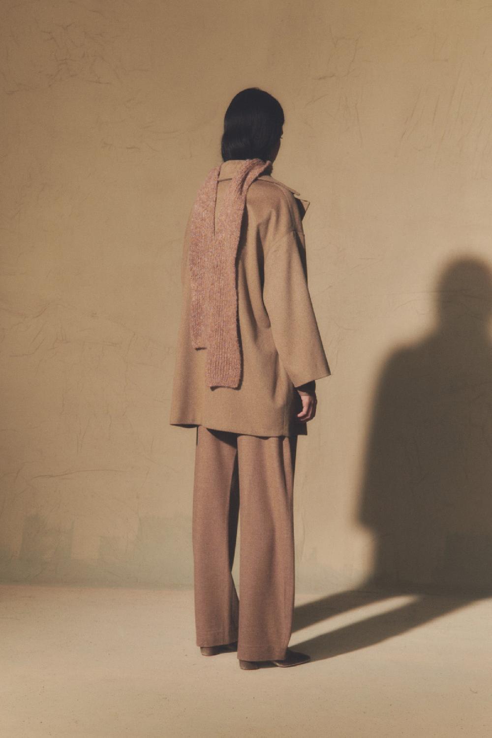 Cortana Miso Abrigo En Lana Virgen Avellana