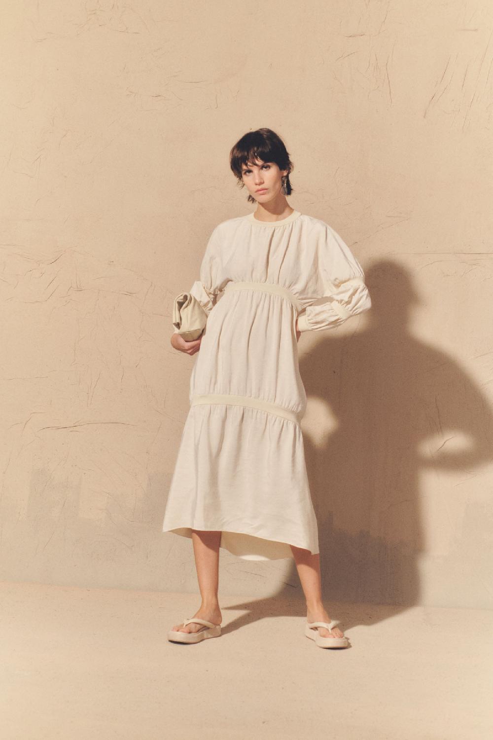 Cortana Morgan Vestido En Lino Y Seda Marfil