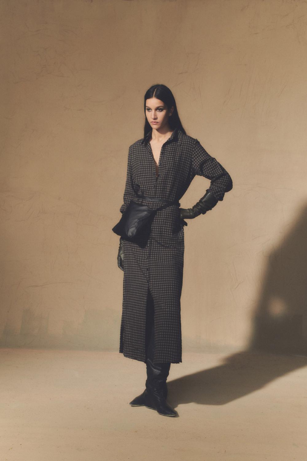 Cortana Myla Bolso Bandolera En Cuero Negro