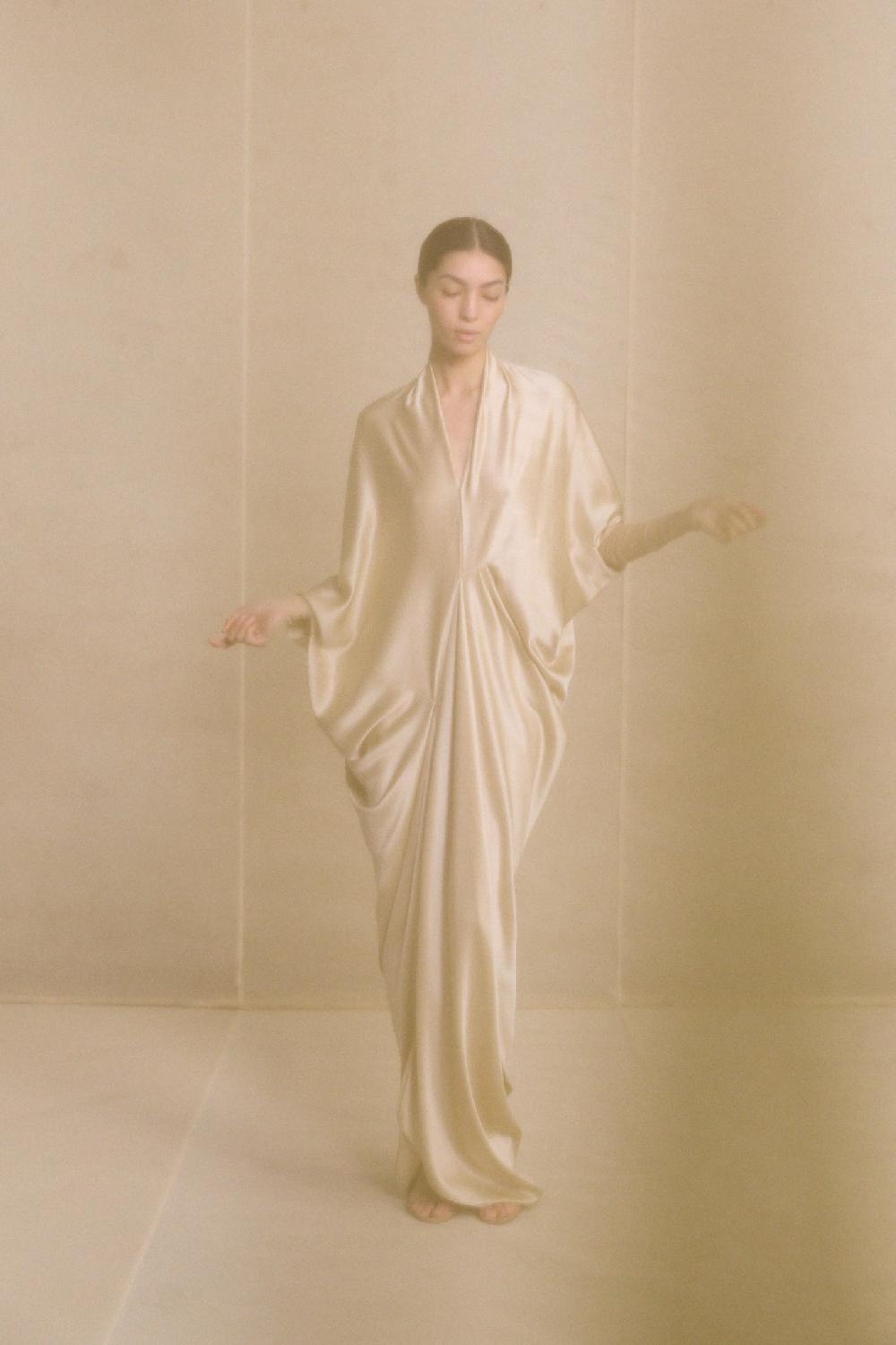 Cortana Ona Vestido Champagne