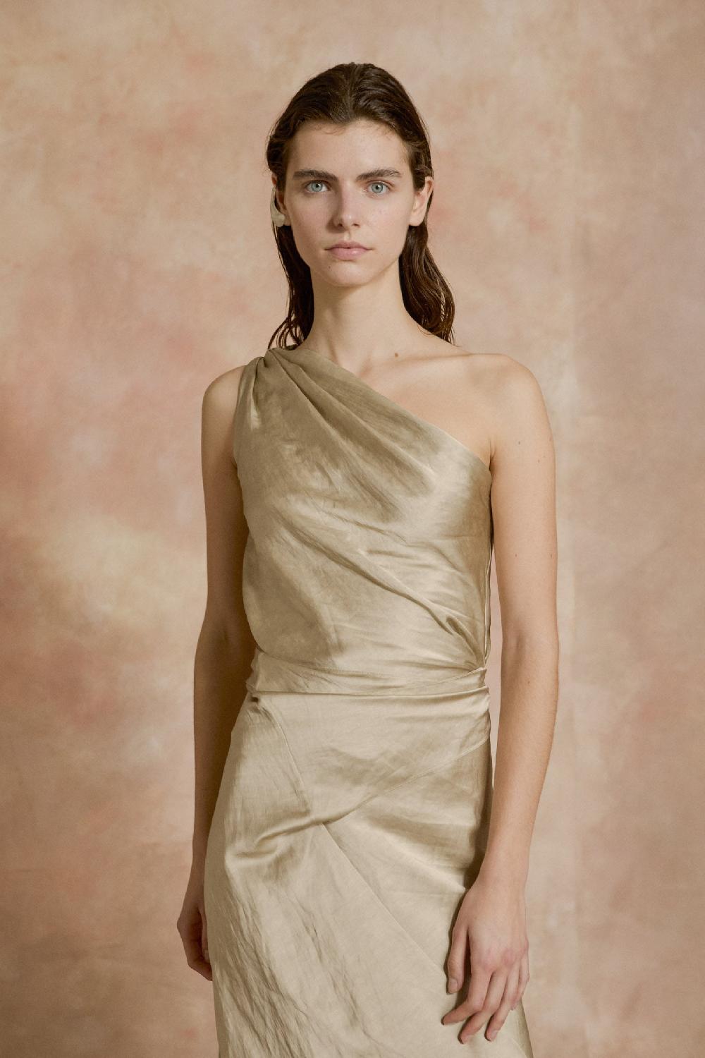 Cortana Paz Vestido Largo Nacar