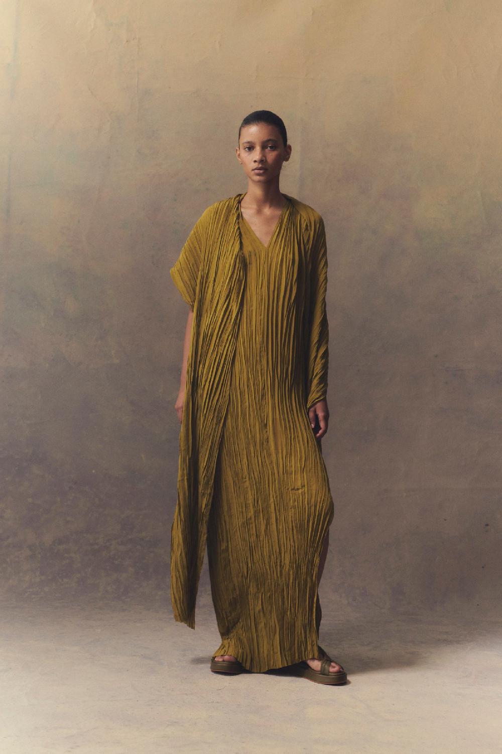 Cortana Rita Vestido Largo En Seda Verde Oliva