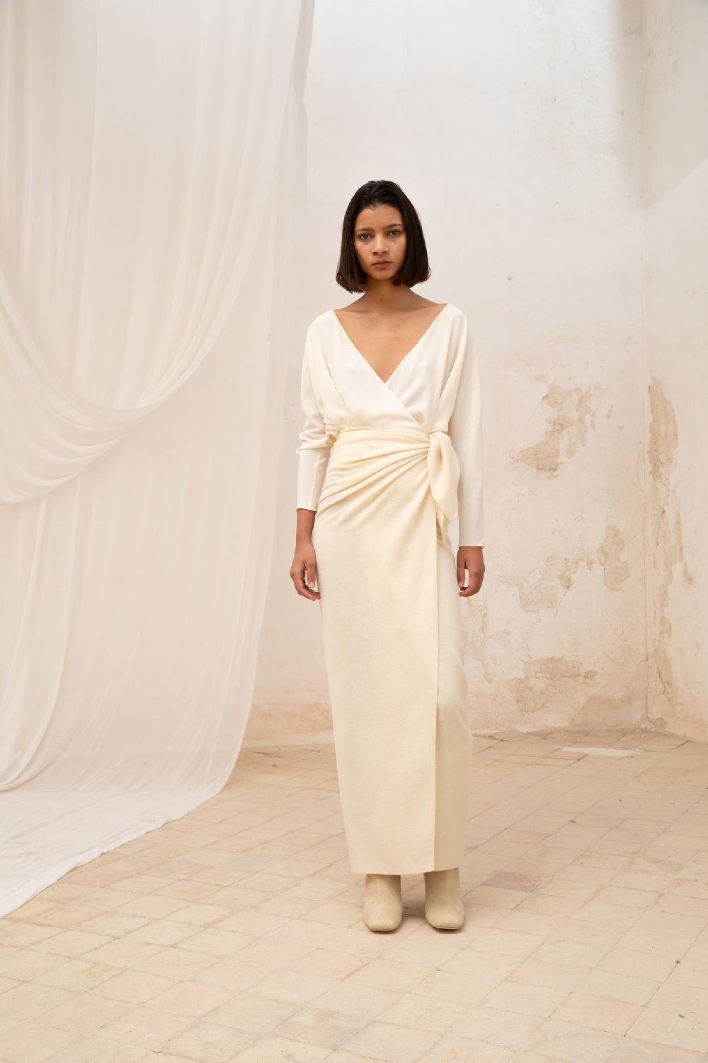 Cortana Sara Blusa Cruzada En Seda Crudo